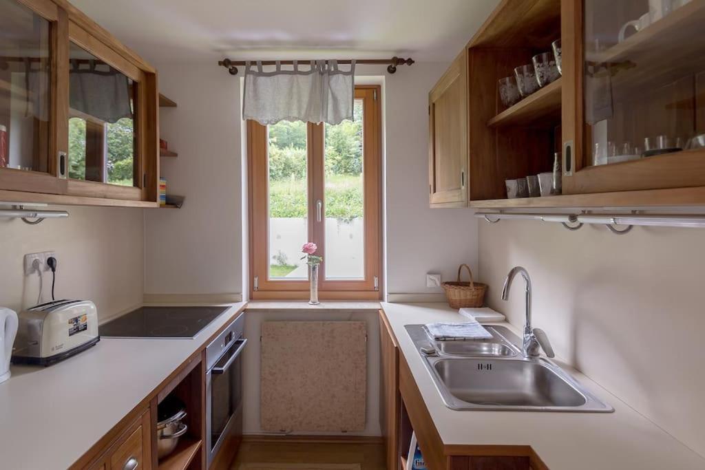 Private Green Getaway 블레드 외부 사진
